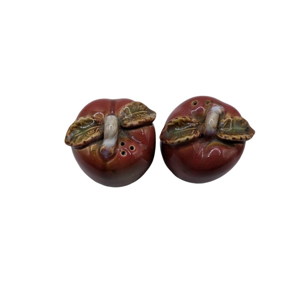 Vintage Red Apple Shaped Ceramic Salt & Pepper Shakers - Picture 5 of 9